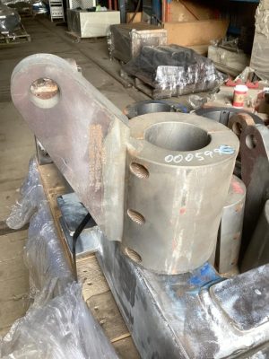 ELEVATOR LINK CLAMP, RIGHT ASSEMBLY, 3.00 IN NOM DIAM