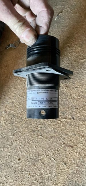 CONNECTOR, 37-PIN, 16-GAUGE, PANEL-MOUNT, ELEC, FEMALE CONTACTS, HAZ LOC RATED