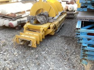 Retrack frame extend bushing