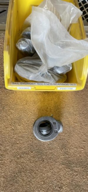 CYLINDER, BAIL, ROD ENDS, OLD BEARINGS