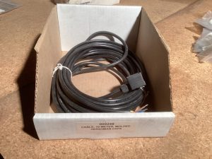 CABLE, 10-METER, MOLDED HERSHMAN CAPS
