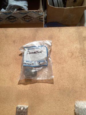 CONNECTOR, ARON VALVE