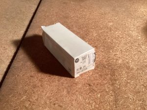 PILOT LIGHT, SMALL, PUSH TO TEST, TYPE 4/13, RED, 18MM
