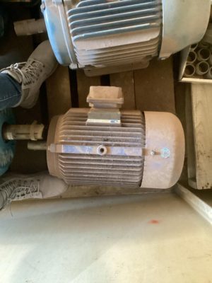 Motor 600v 10HP